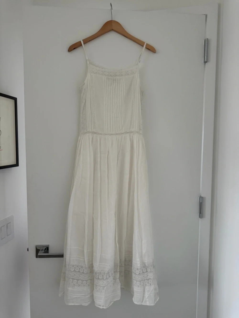 Vanessa Bruno Ivory Lace-Trim Pintuck Dress - Picture 3 of 4